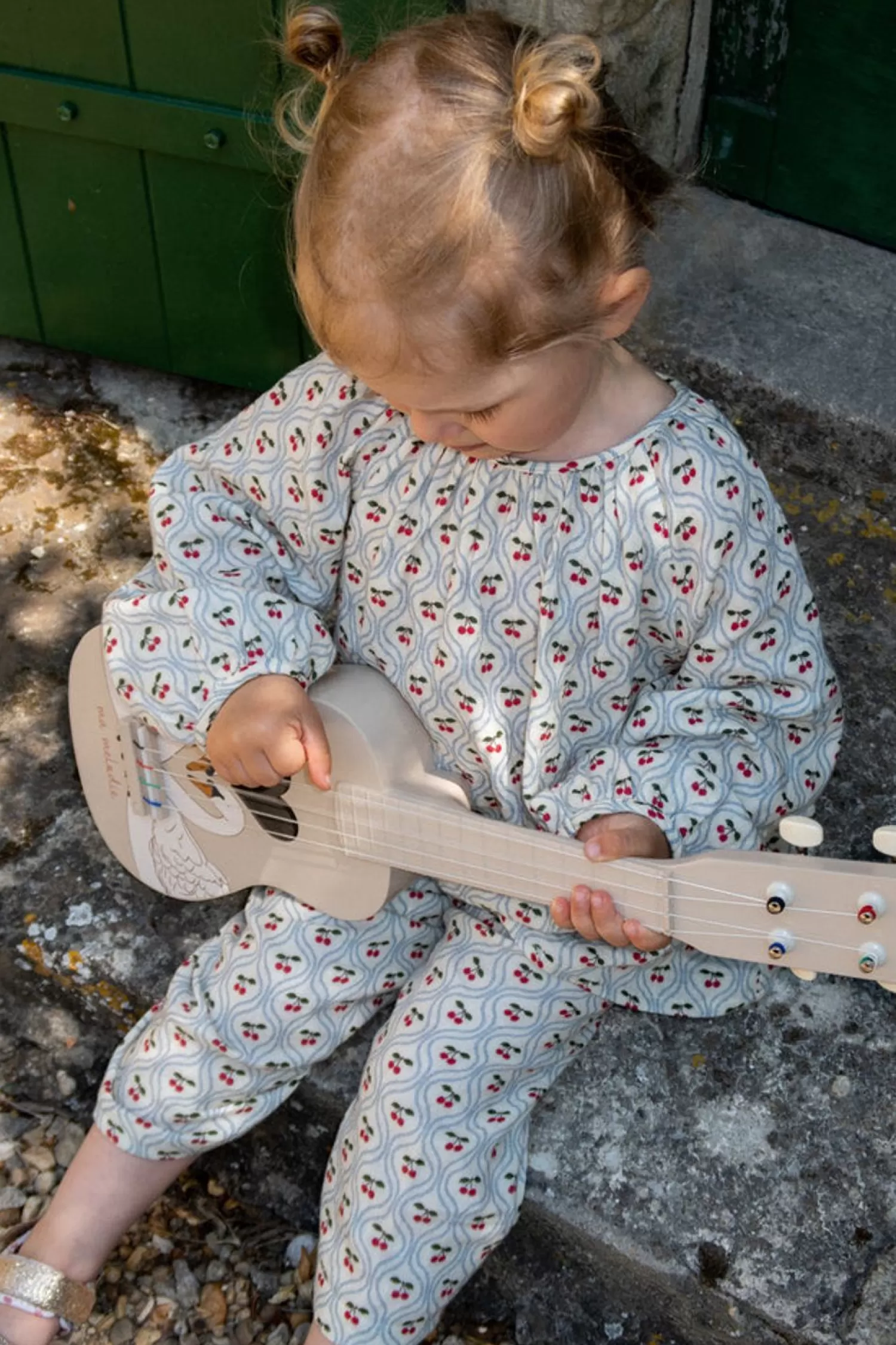 Konges Sløjd Ukulele I Trae - Swan